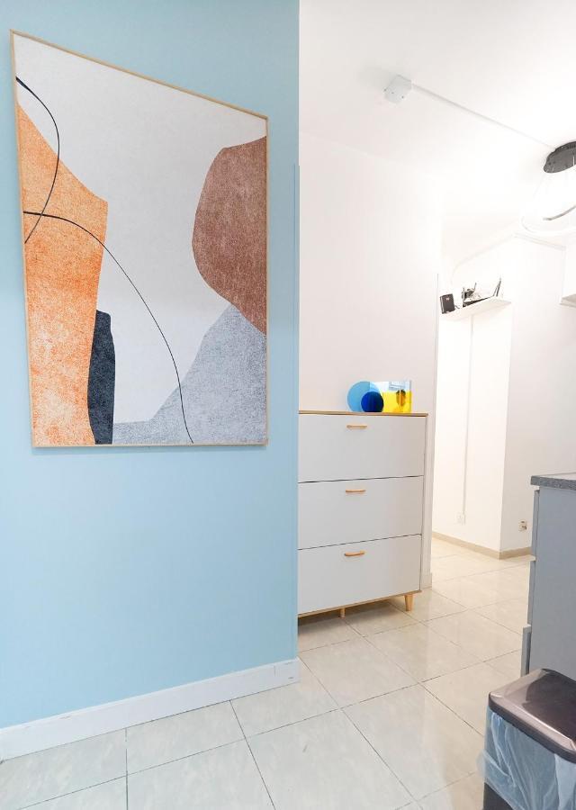 Shared Dormitory Wan Chai Road 187 香港 外观 照片